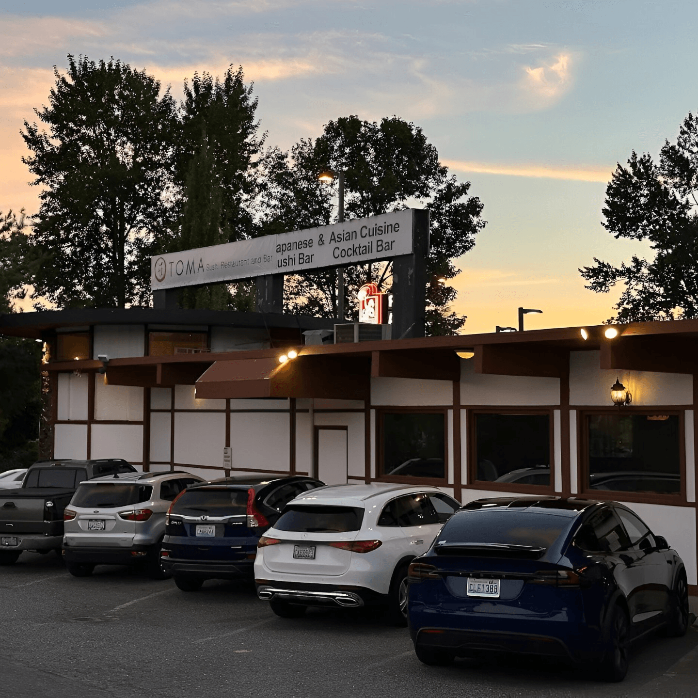 Welcome to Toma Sushi Restaurant and Bar 🍣