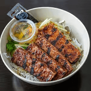 B7. Vegetarian Bowl.