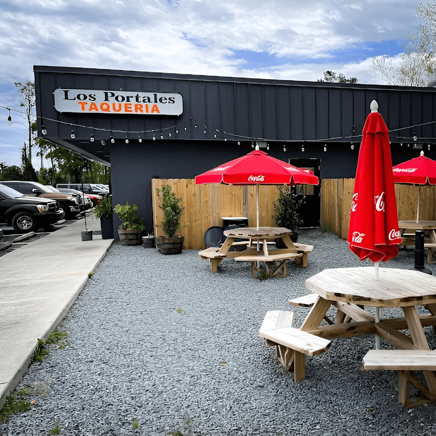 Welcome to Los Portales Taqueria 3