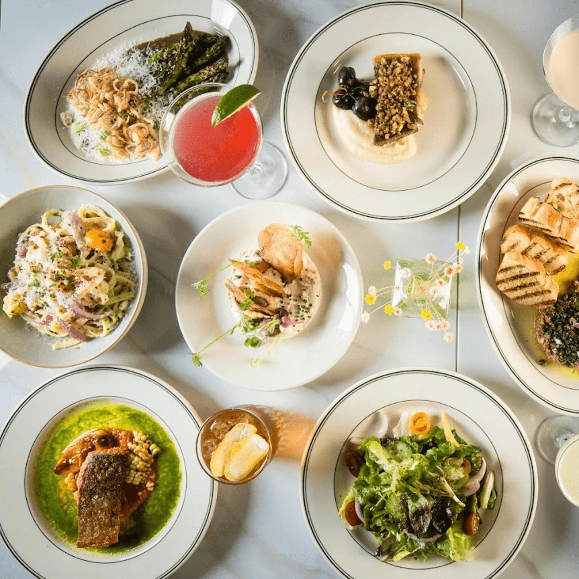 Verde Restaurant gallery image #1