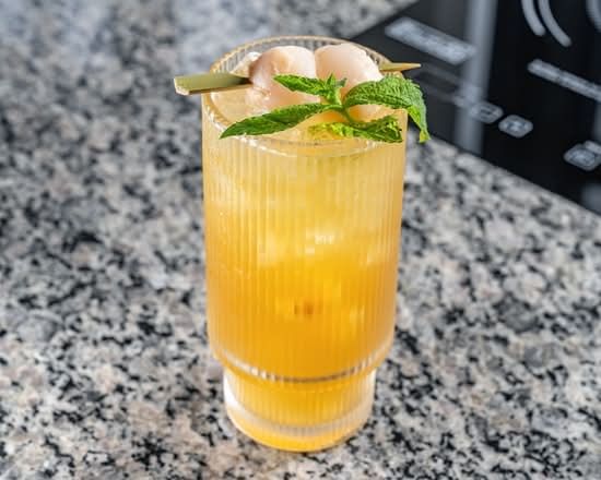 Lychee jasmine tea ( Trà Vải).