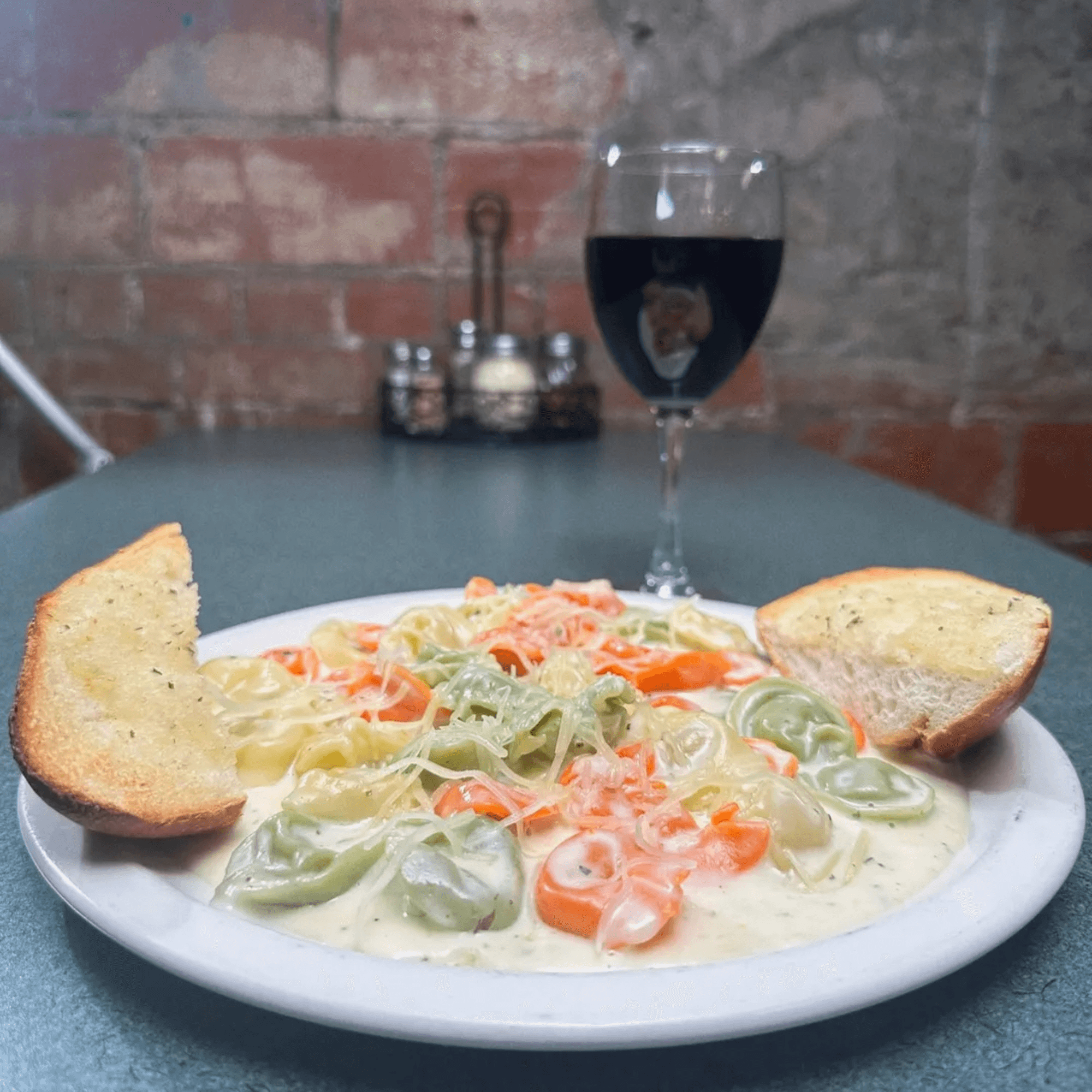 Falcone's Pizza gallery image #6