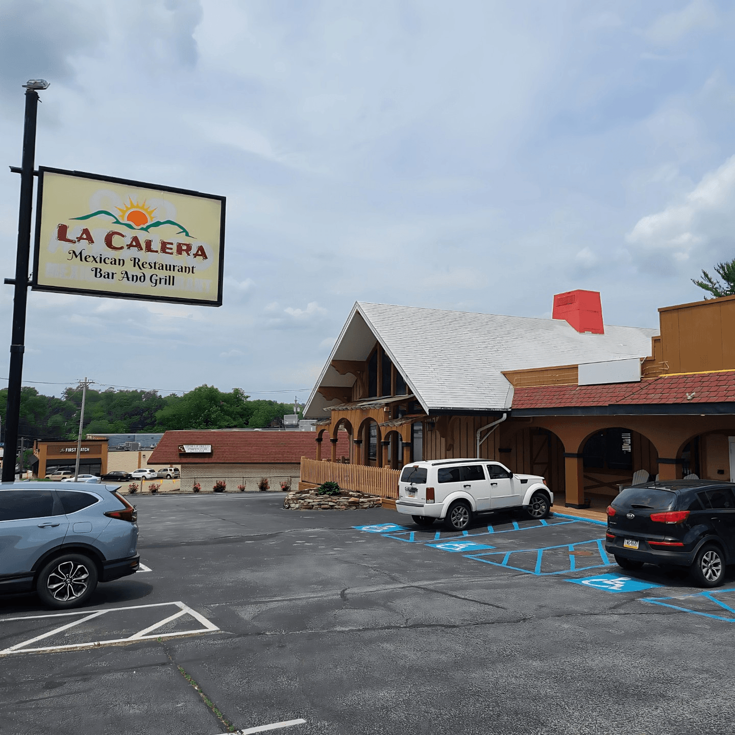 Welcome to La Calera Mexican Bar & Grill