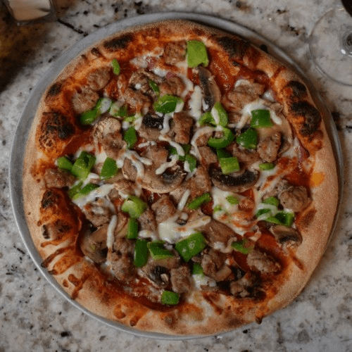 Capri's Deluxe Pizza.