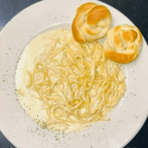 Pasta Alfredo.