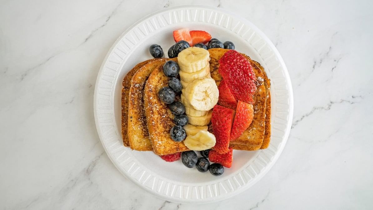 30. Fruity French Toast.