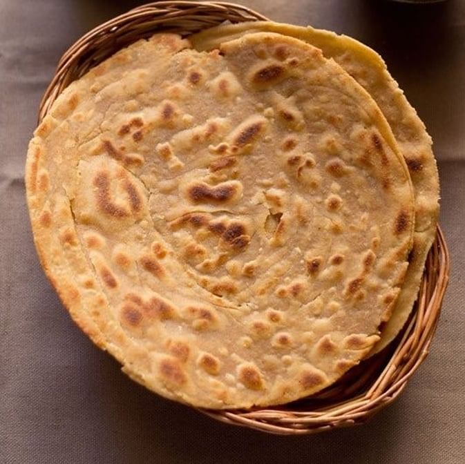 Plain Lacha Paratha.