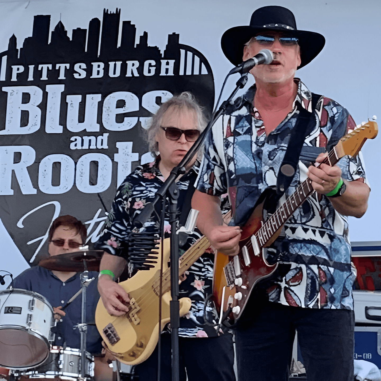 Outdoor Dining and Live Music? Yes, Please! 🎵