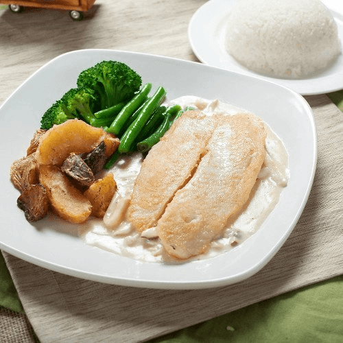 Grilled Sole Fillet in Seafood Mushroom Sauce 香煎龍利魚柳配雜菌海鮮汁