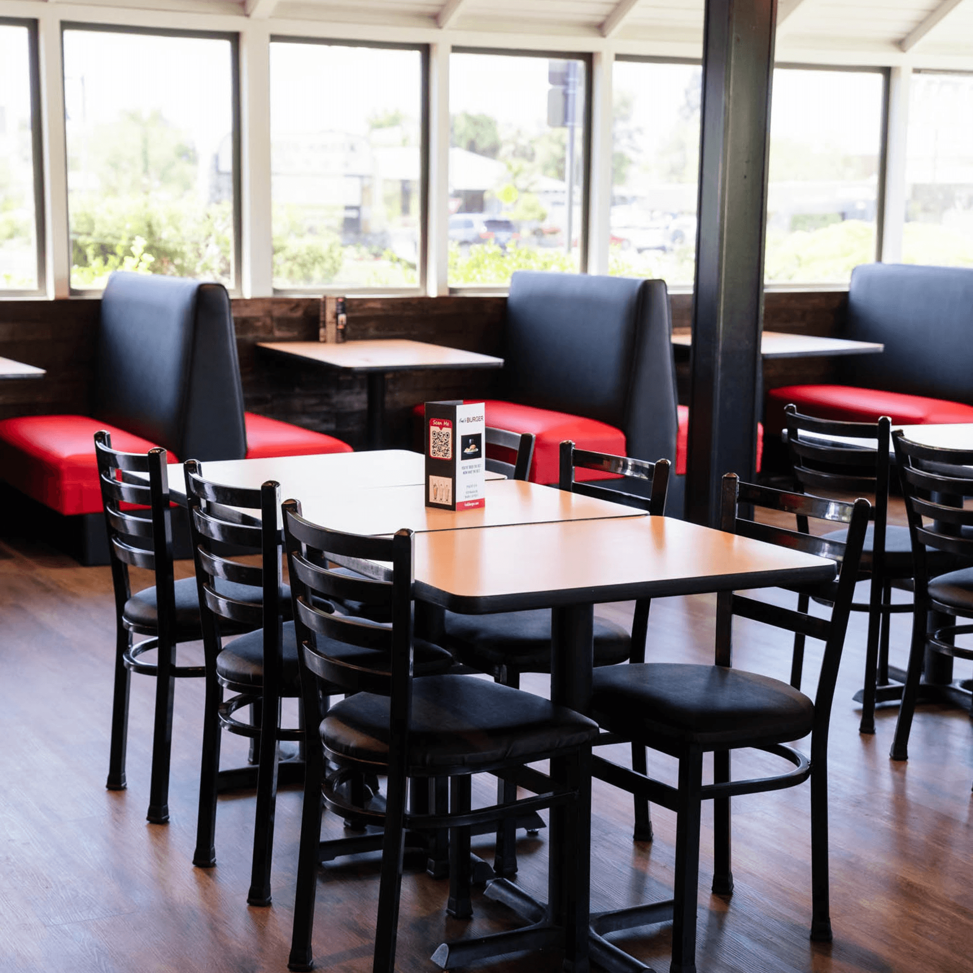 Fred's Burger gallery image #1