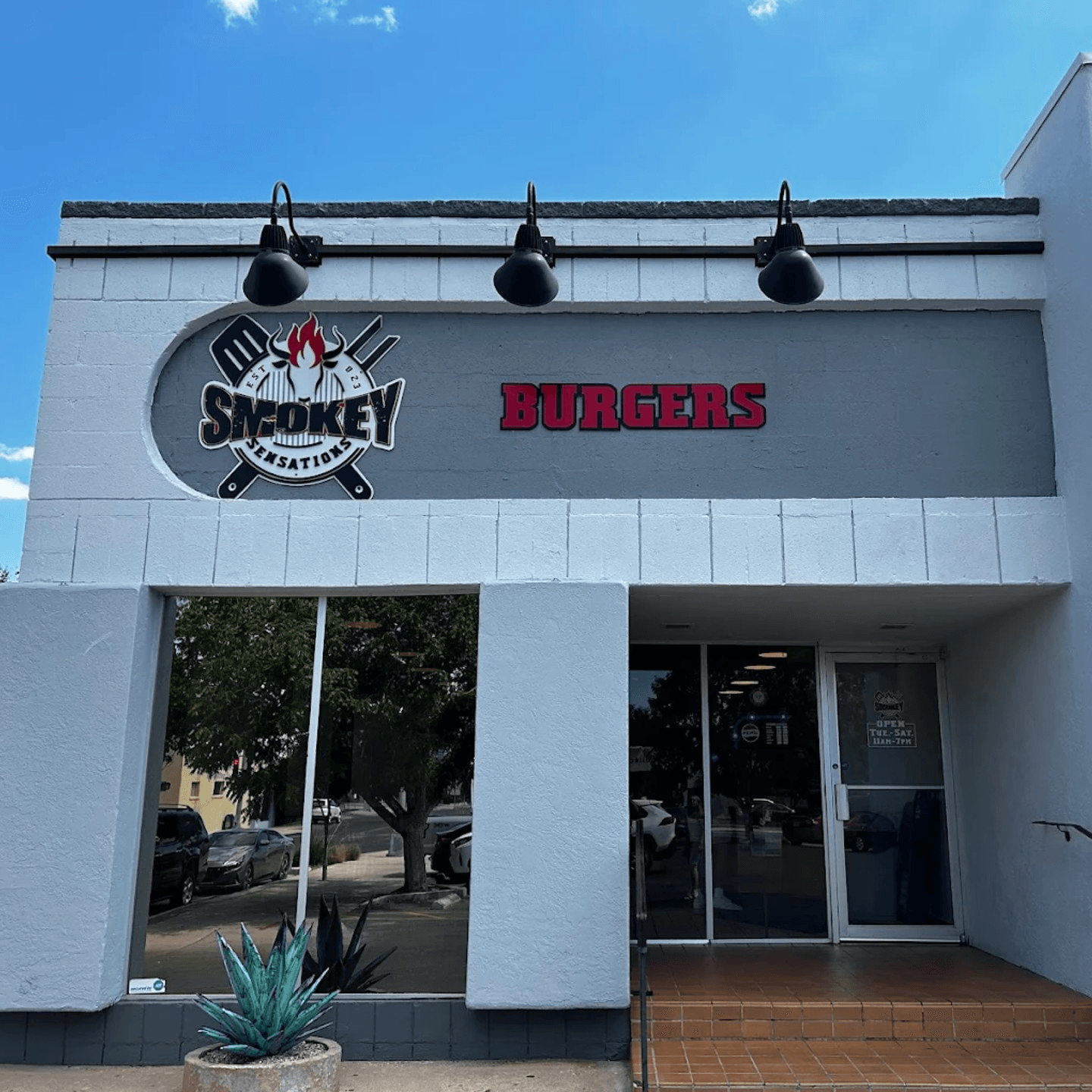 Smokeys Sensations Welcomes You