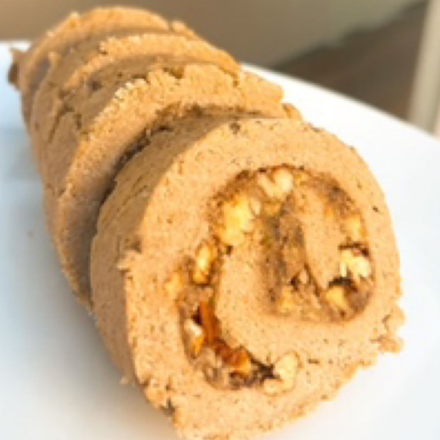 Raw Cinnamon Roll (GF).