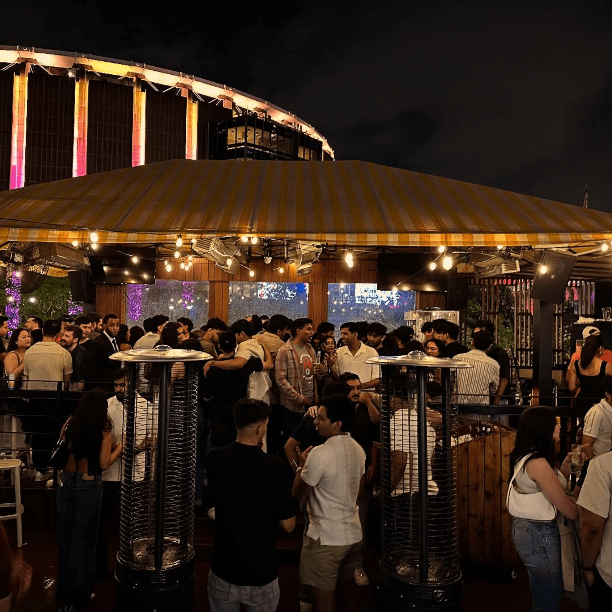 Avenida gallery image #5