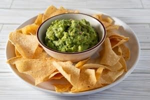 Guacamole Dip & Chips.