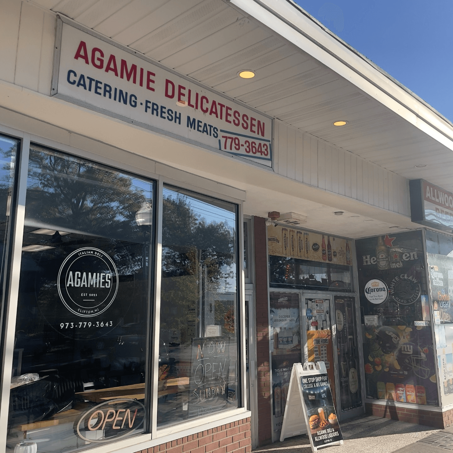 Clifton's Favorite Deli