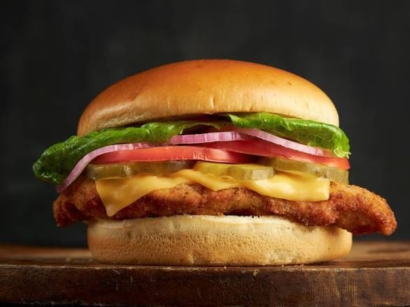 Delicious Chicken Sandwiches: A Crowd Favorite
