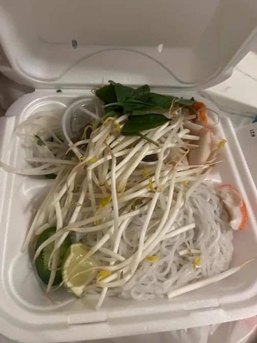 P15- Pho Do Bien (Seafood).