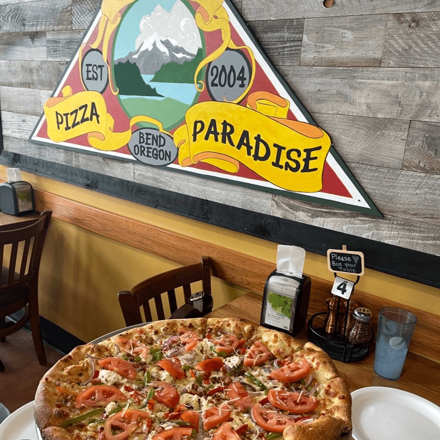 The Perfect Crust & Neighborhood Vibe