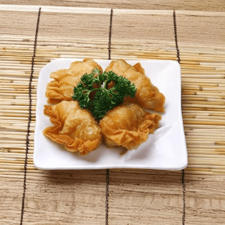 Fried Shrimp Dumplings / 明蝦角.
