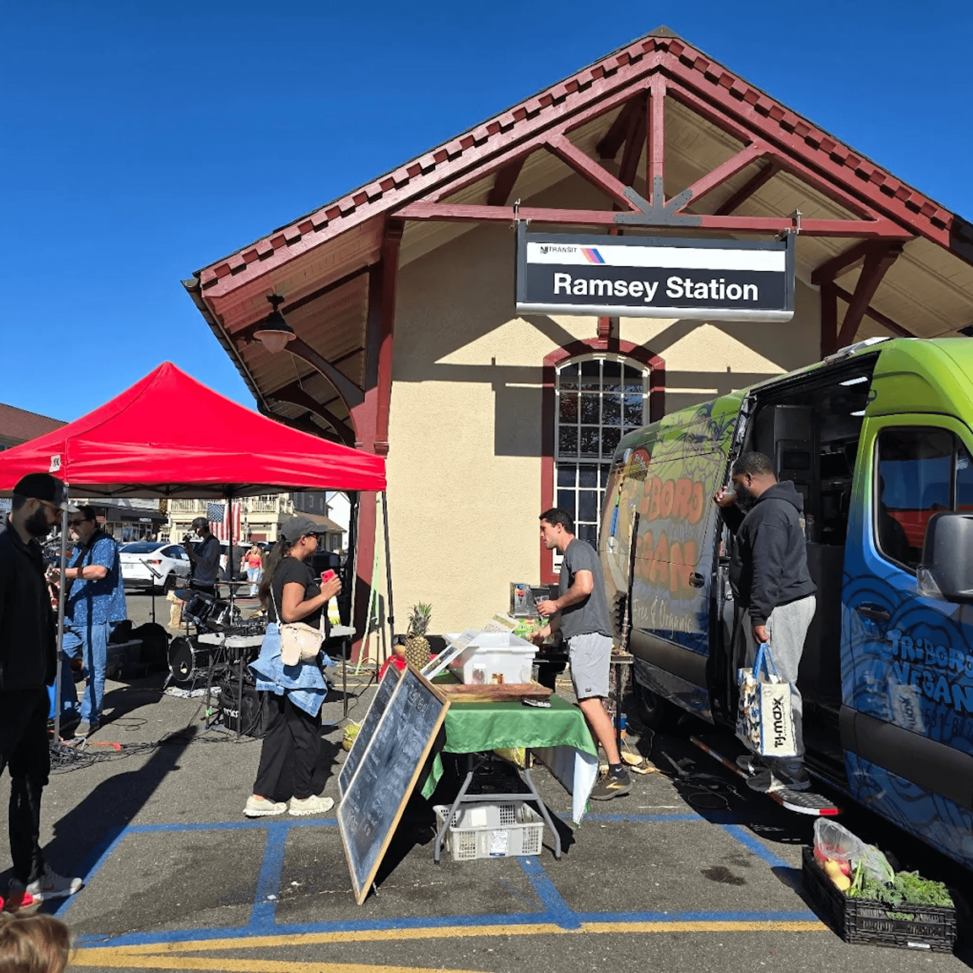 CARS gallery image #1