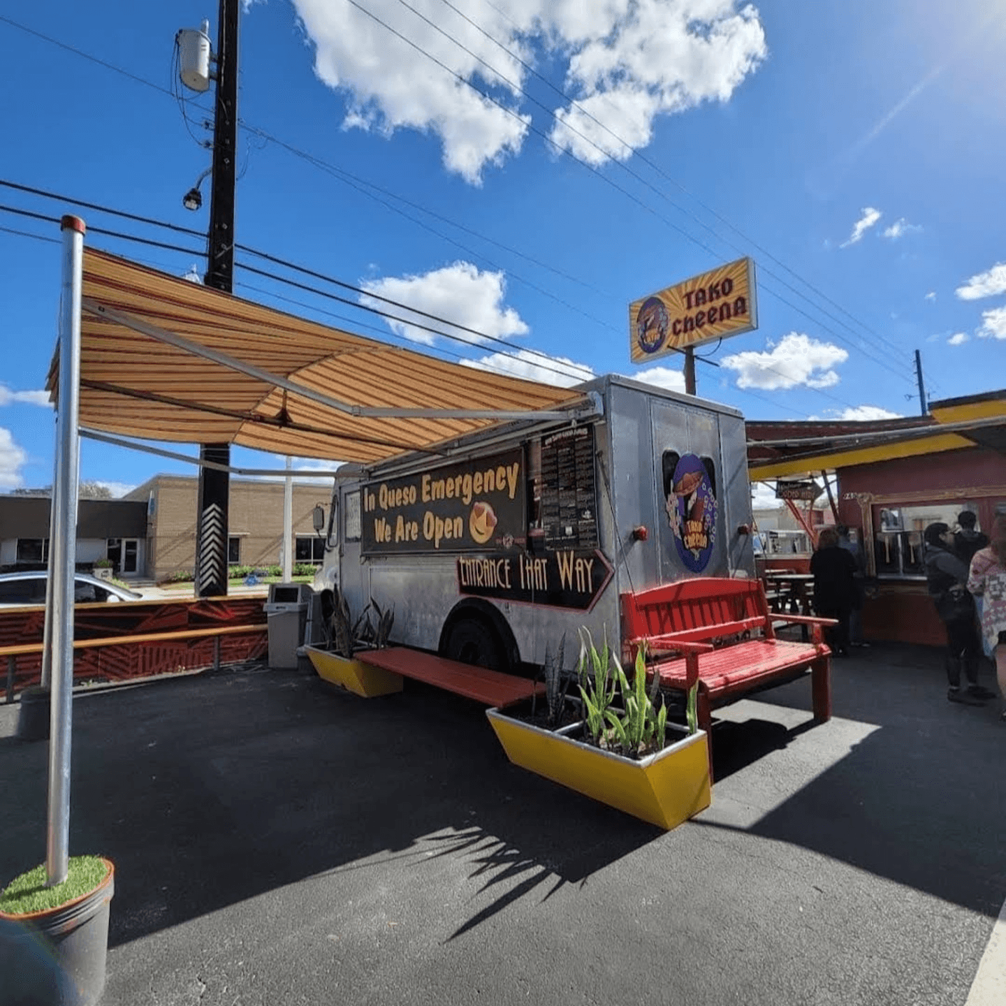 Welcome to Tako Cheena