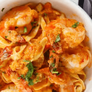 Linguini Con Langostinos Argentinos en Salsa De Tomate.