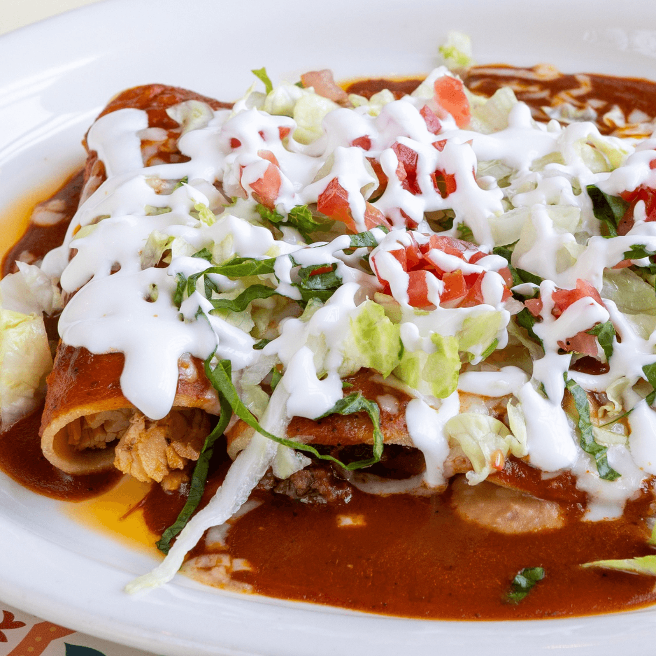 Enchiladas Supremas / Enchiladas Supreme.