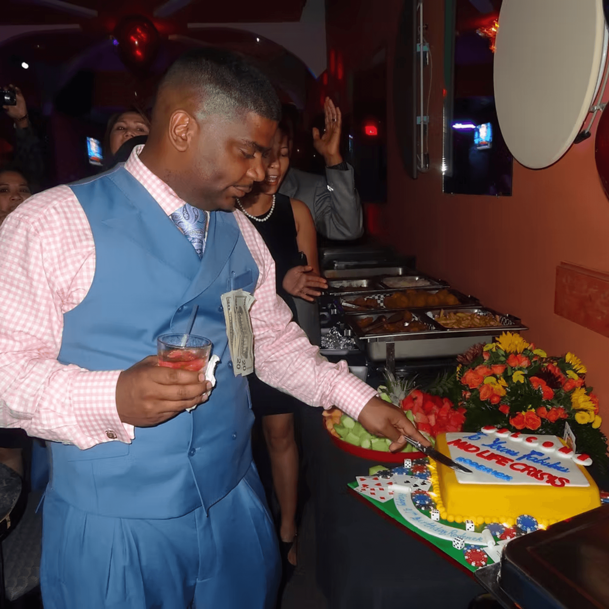 Chicago Bar & Grill gallery image #31