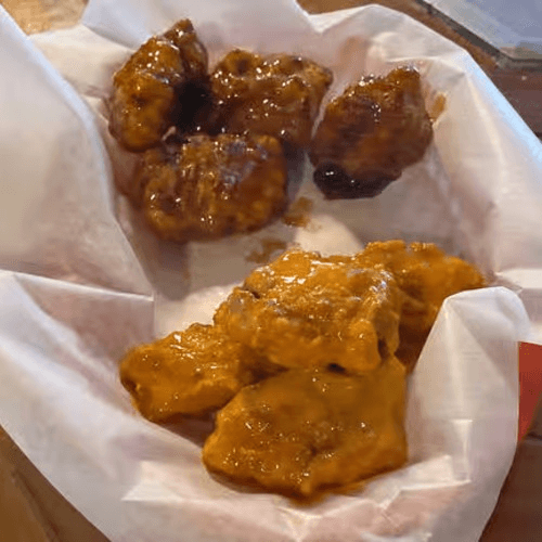 Wings: Boneless (8 Pieces).