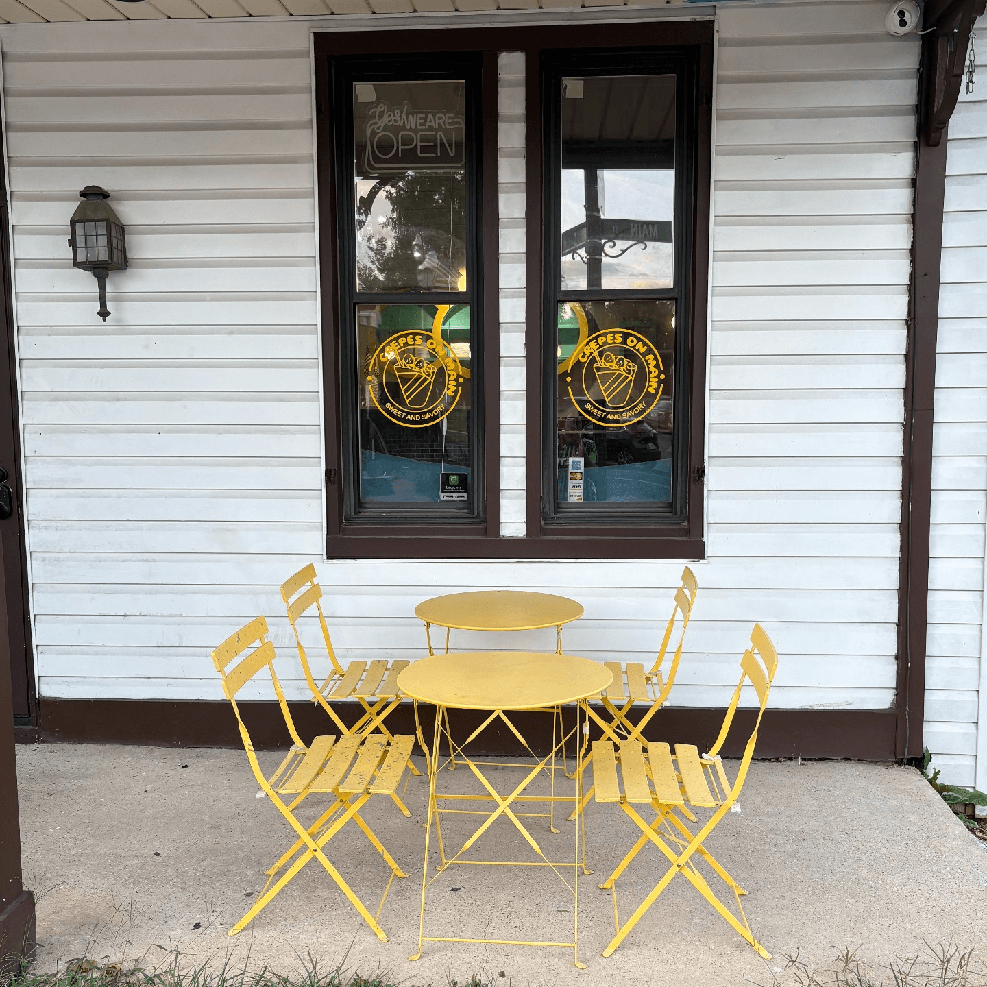 Welcome to Crepes On Main