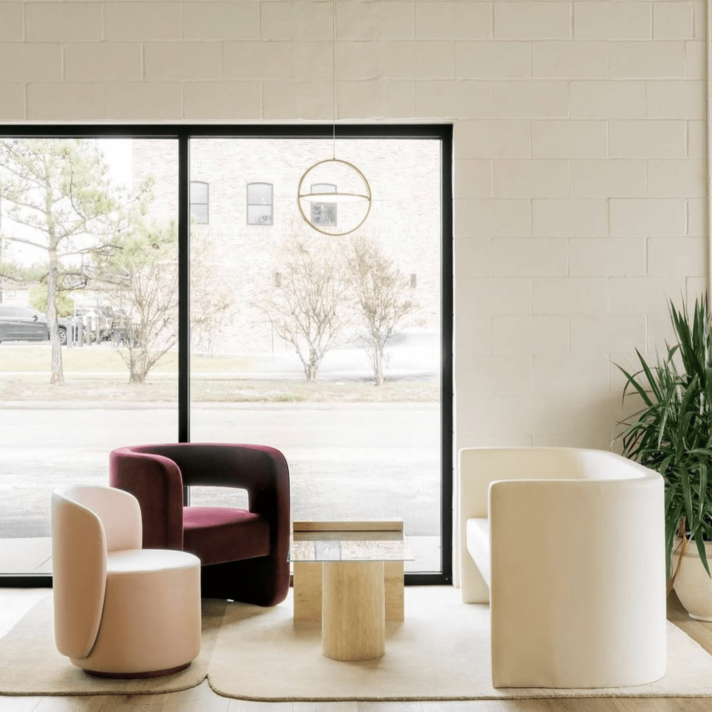 A Cozy Space to Work or Meet Up 🛋️