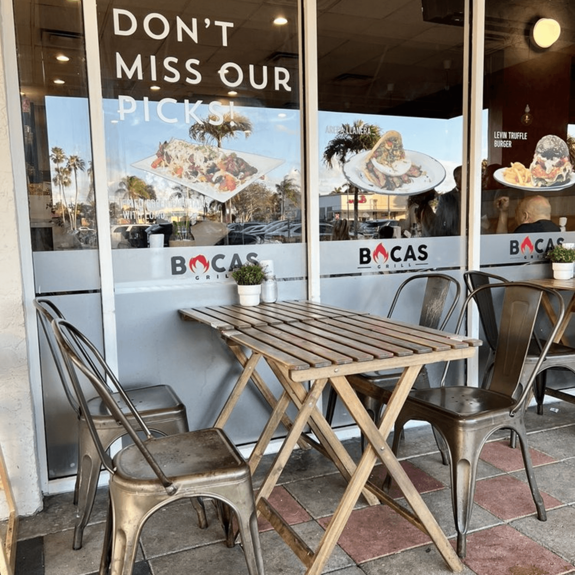 Bocas Grill gallery image #3