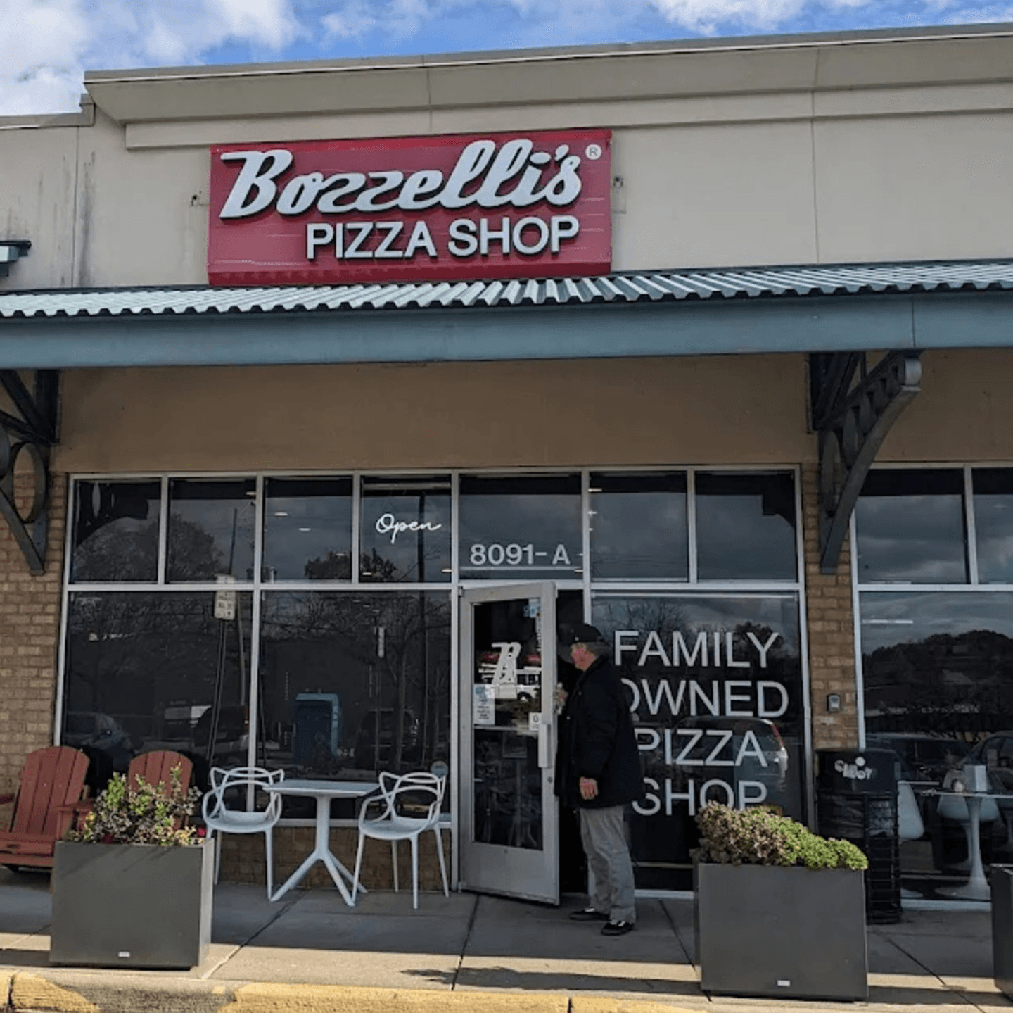 Bozzelli’s Italian Deli – Newington