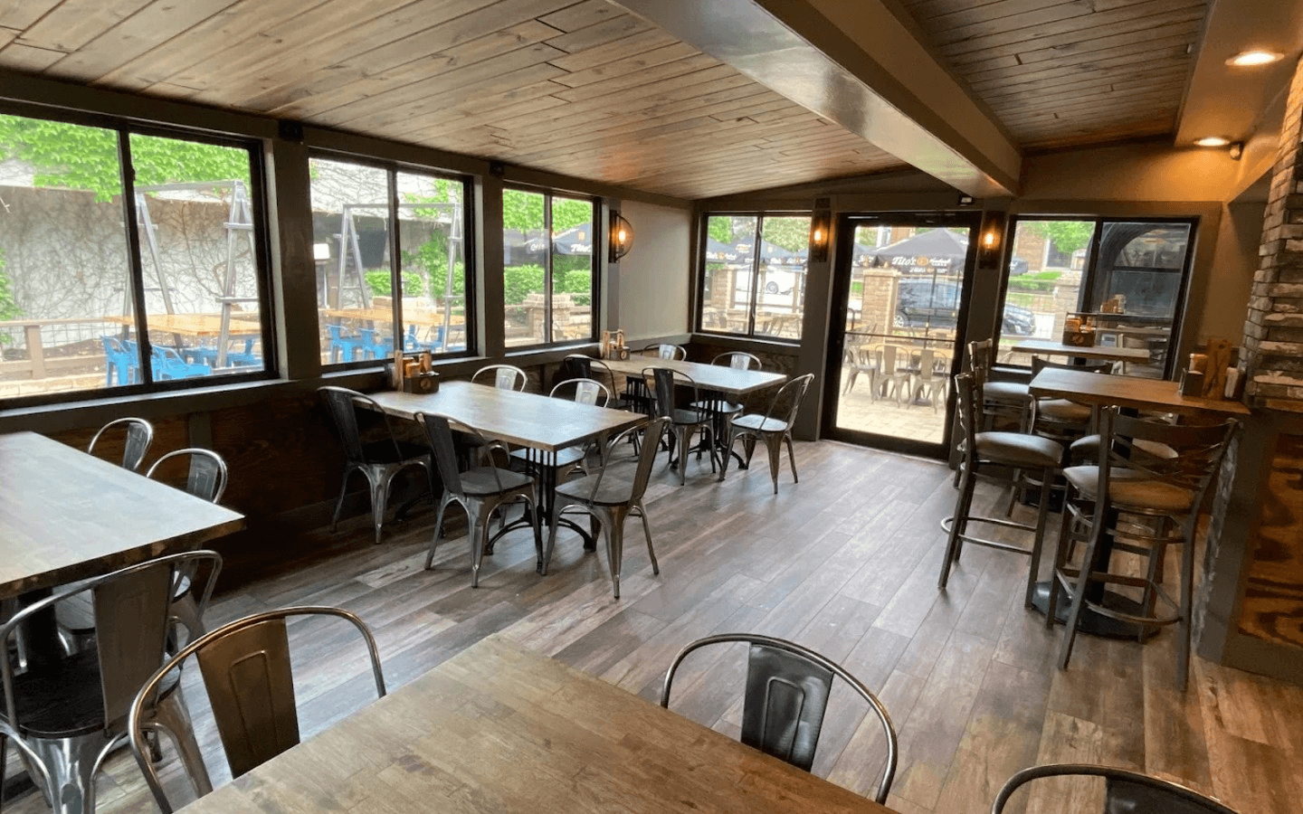 Group Reservations & Private Parties!