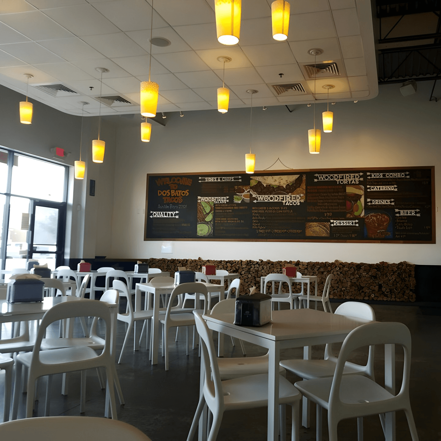 Come Dine With Us: A Family-Friendly Experience🍴