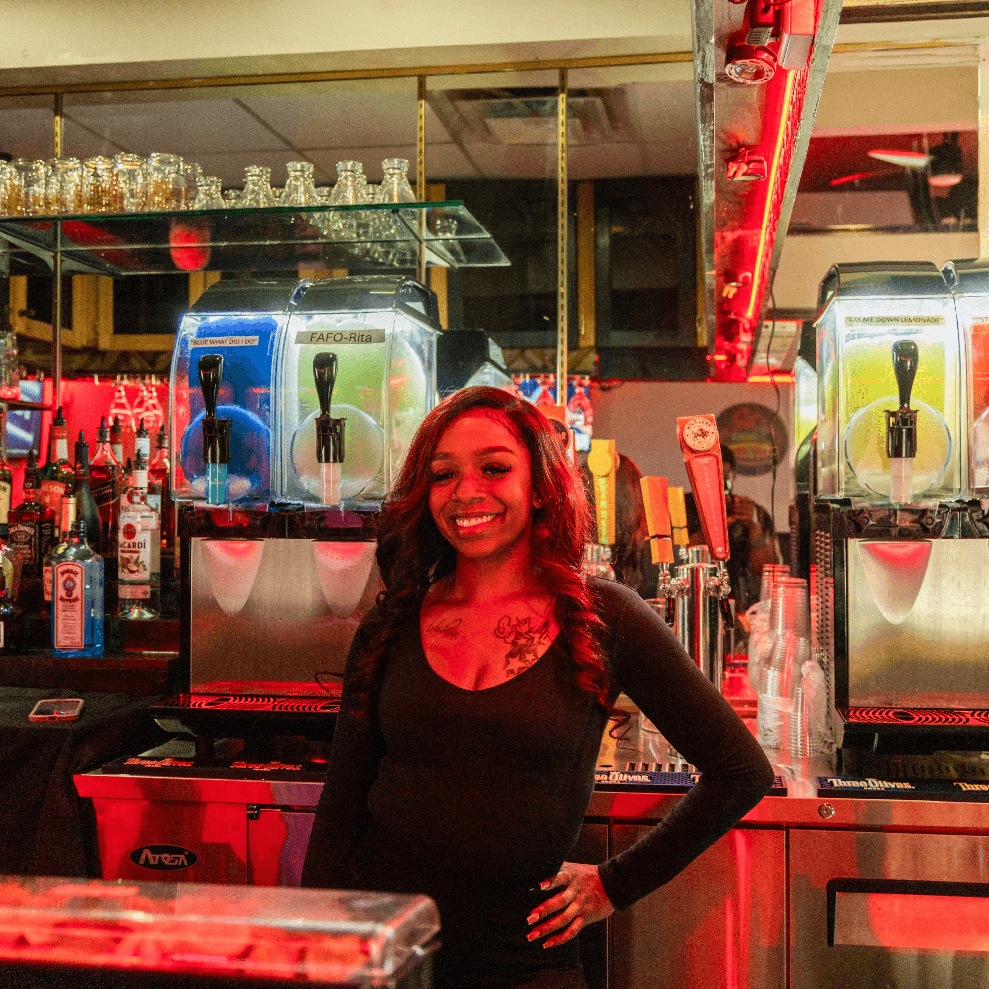 Frozen Notes Pizza & Karaoke Bar gallery image #5