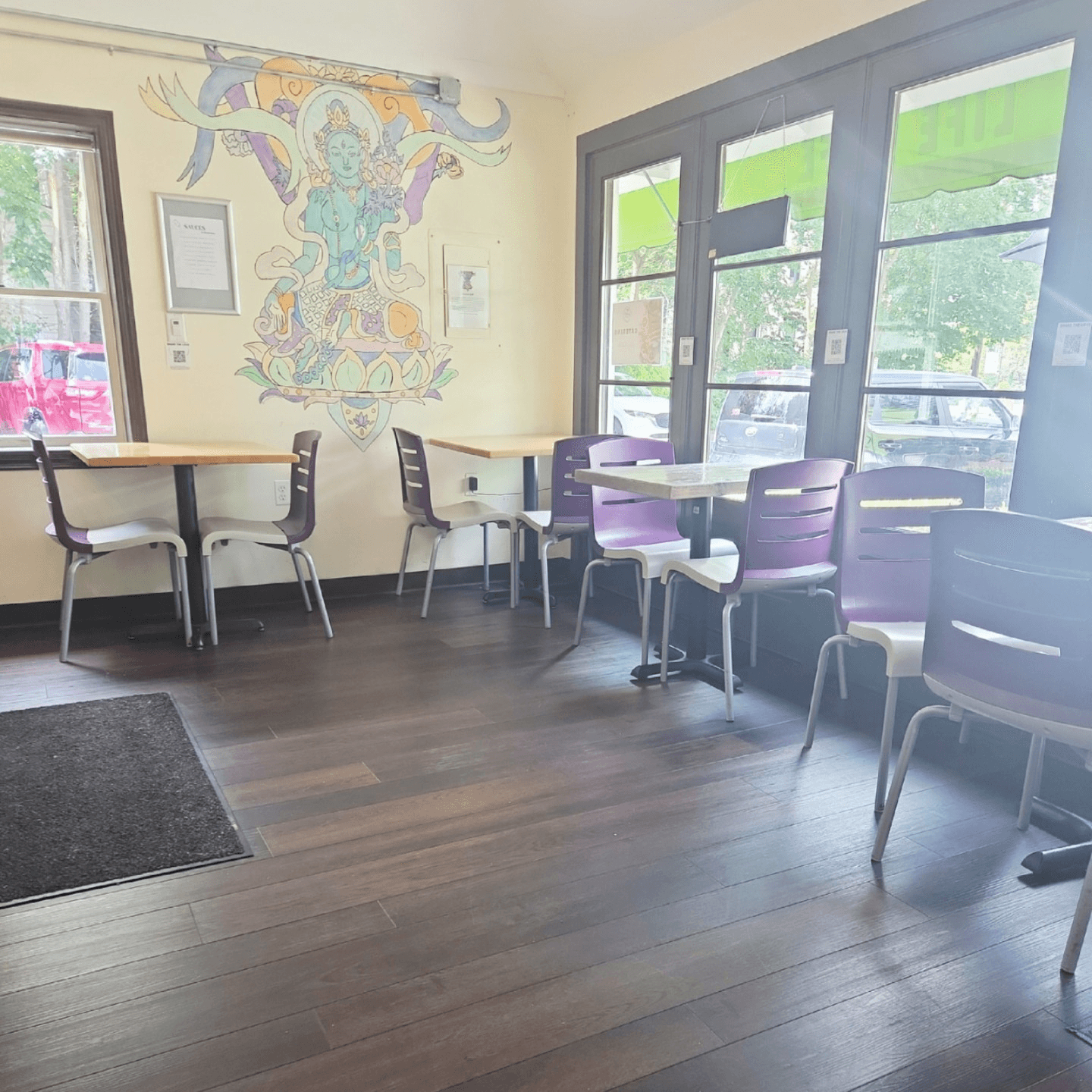 A Cozy Place to Gather and Savor