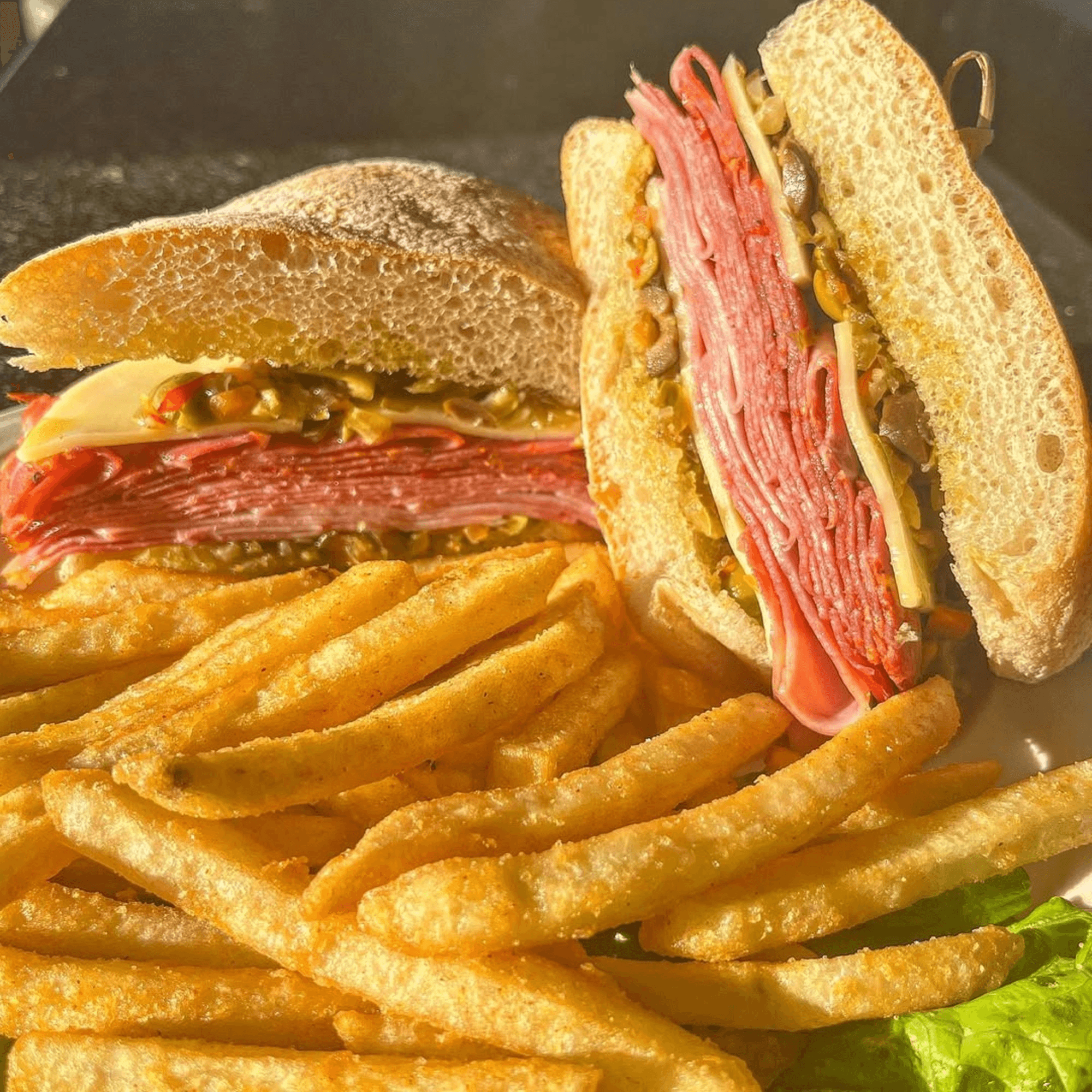 GS Steamers Bar & Grill gallery image #1