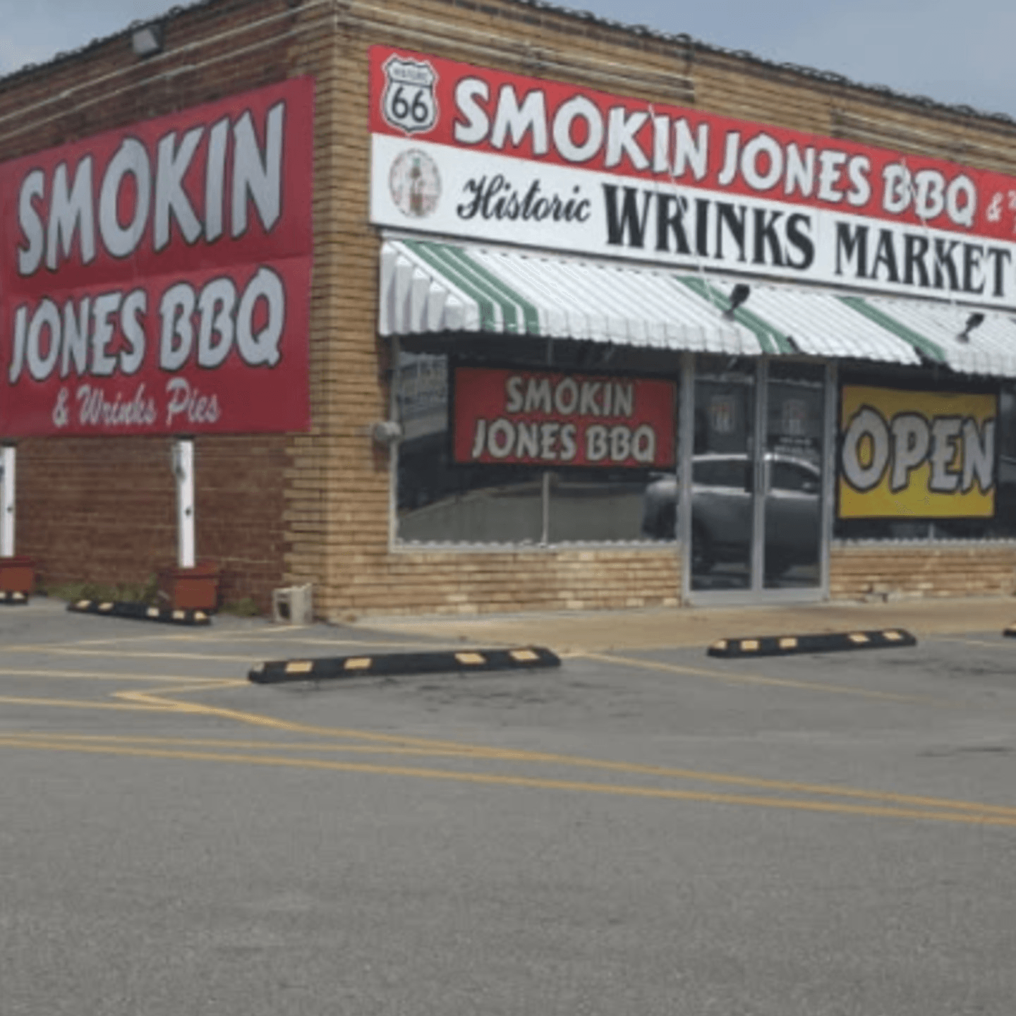 Welcome To Smokin' Jones BBQ🔥