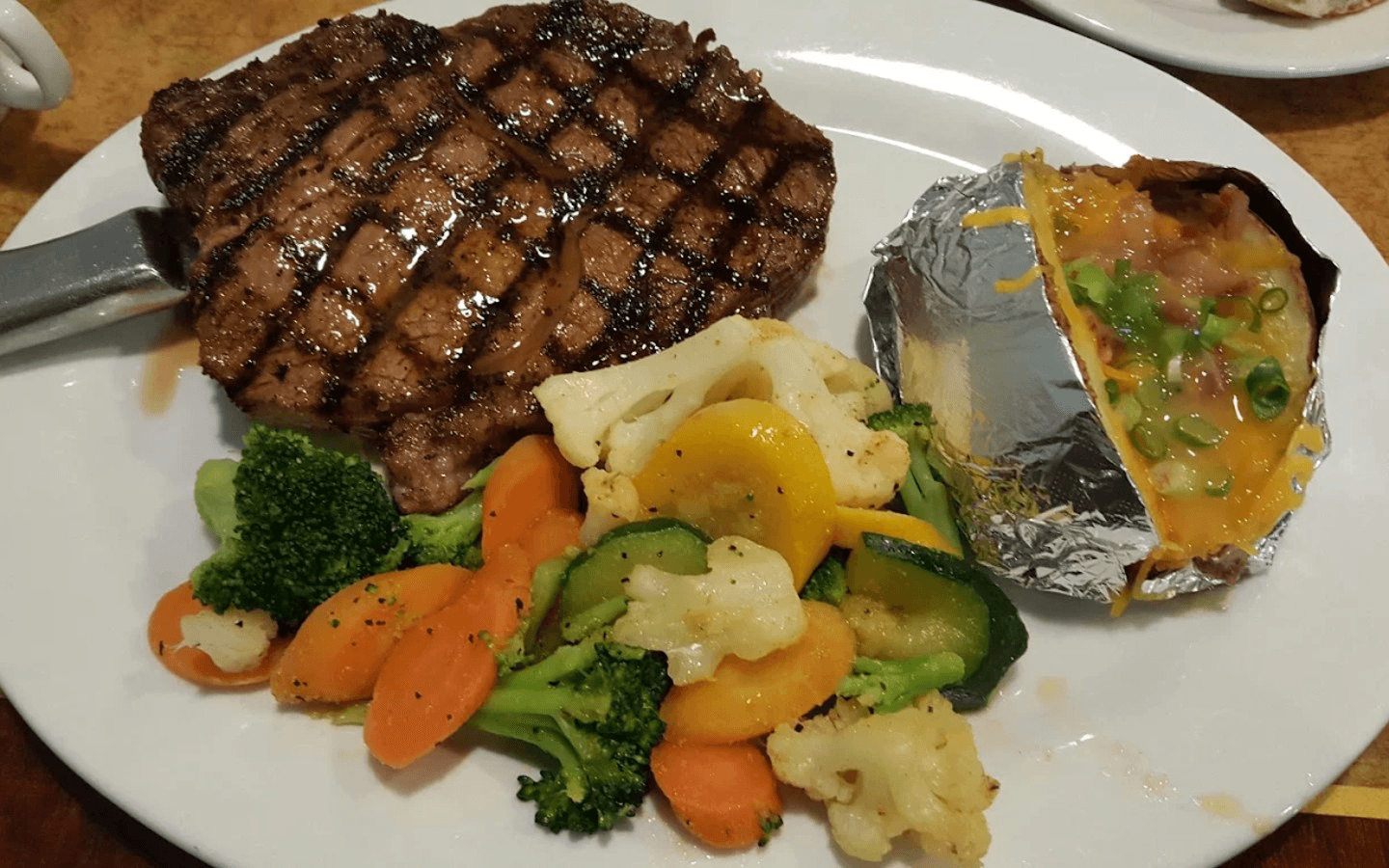 🍽️ Convenient Ordering – Pickup or Delivery! 🚗