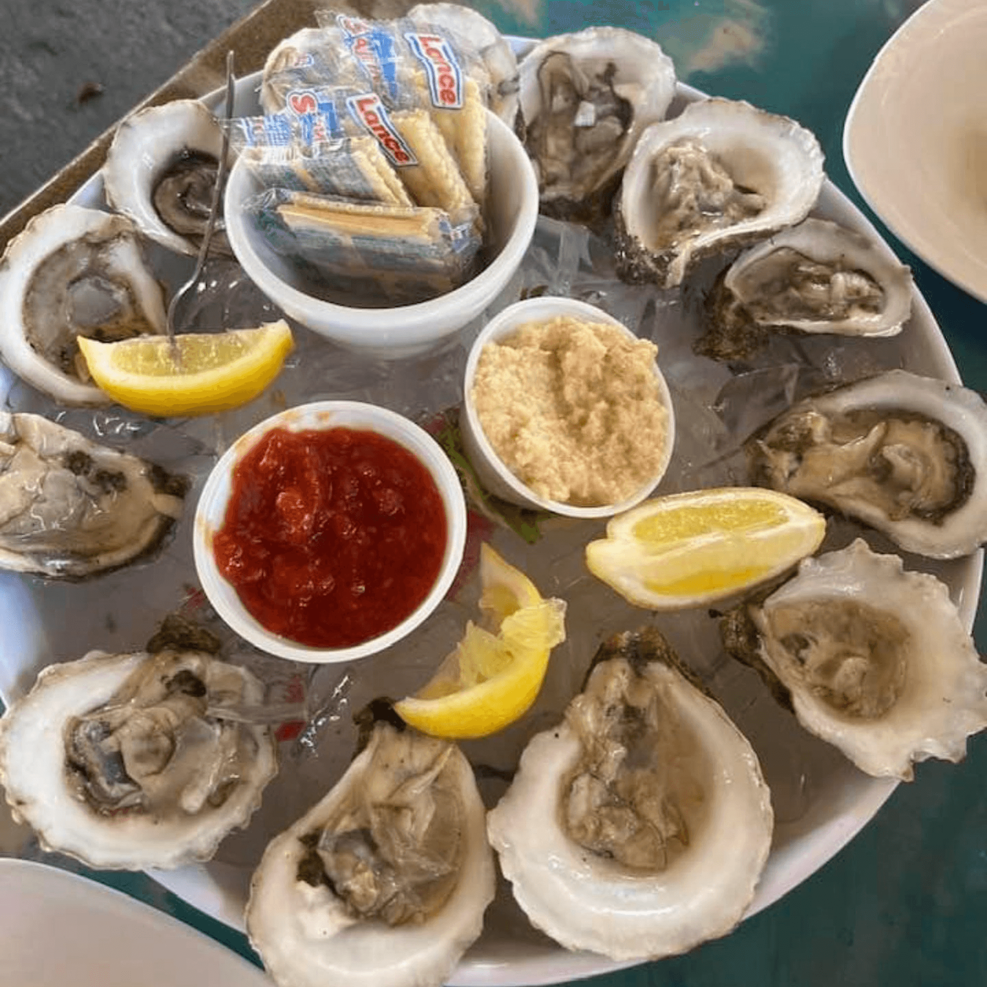 Mangia Clam Bar gallery image #3