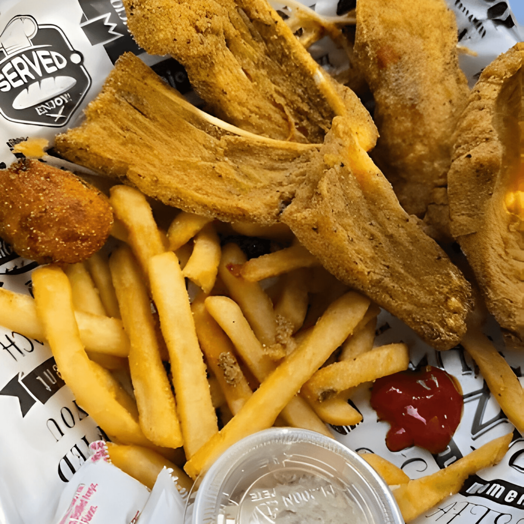 Delta Fish Market Bar & Grill gallery image #1