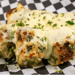 Garlic Knots with Cheese (6ct).