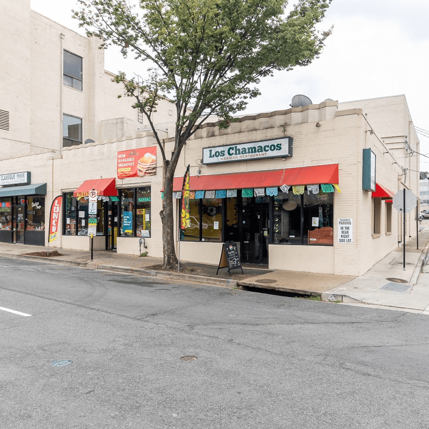 Welcome To Los Chamacos