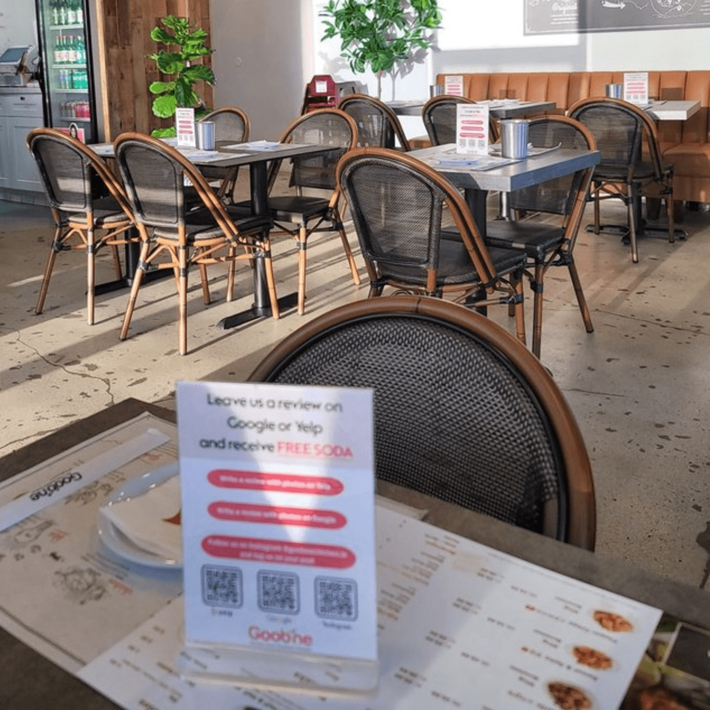 Dine In & Enjoy the Vibes!