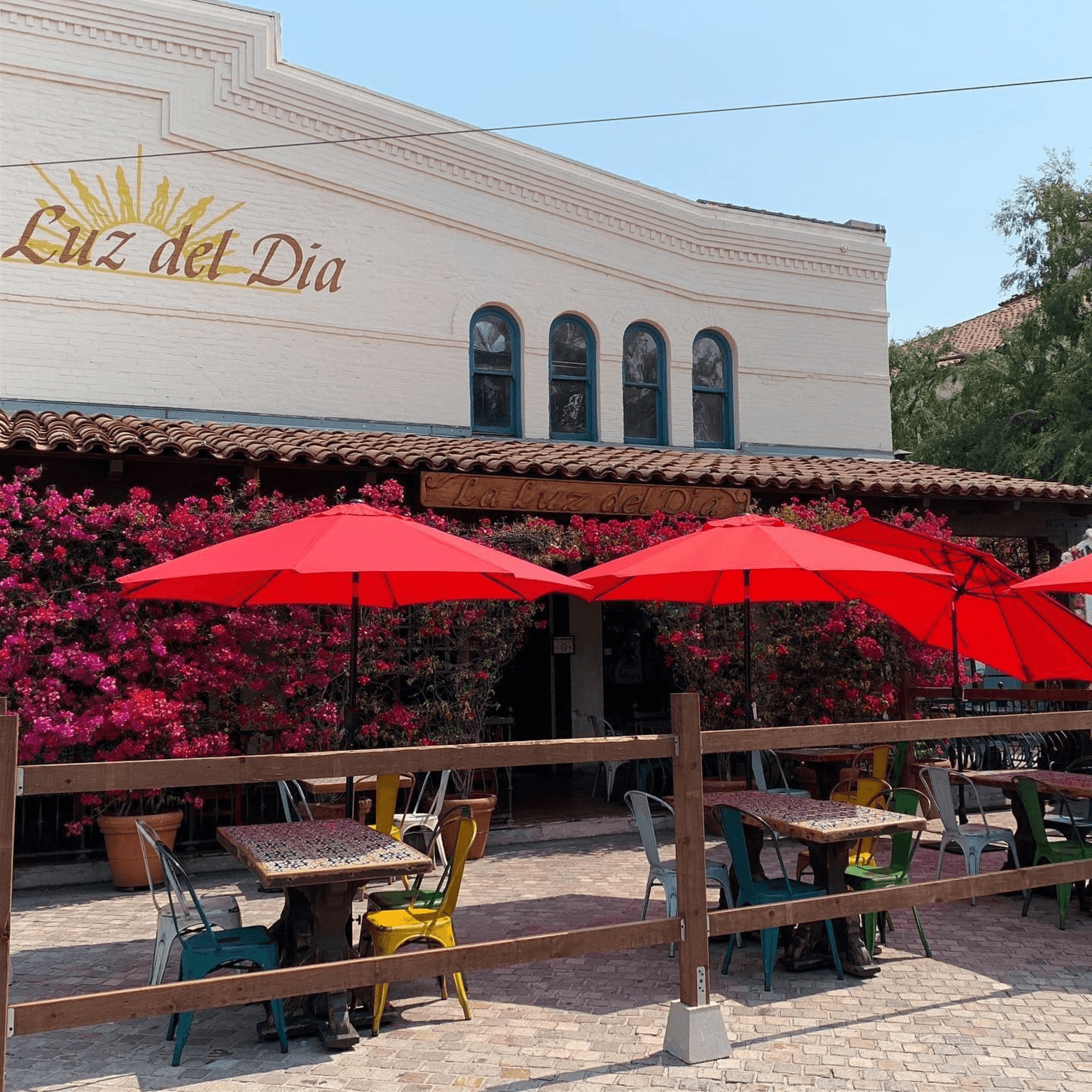 La Luz del Día Restaurant gallery image #1