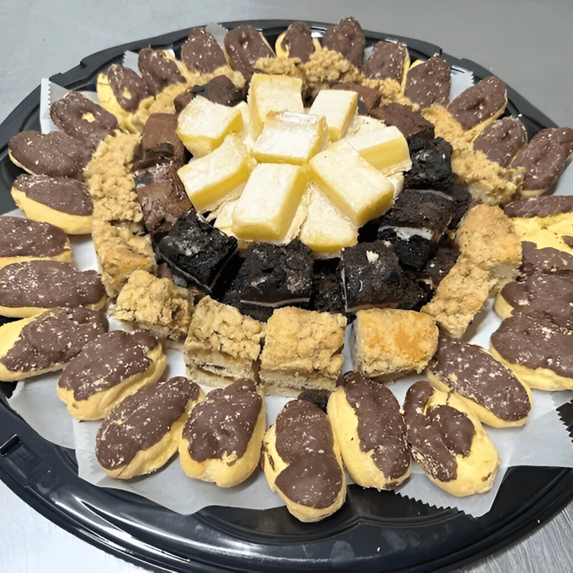 Newbury Deli gallery image #1