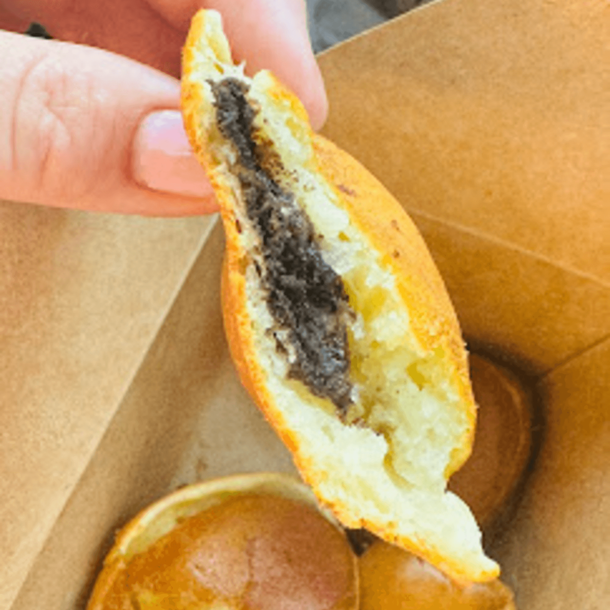 Lazi Cow gallery image #5