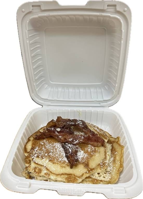 Elvis Presley Banana Peanut Butter & Nutella Stuffed Pancakes Topped with Bacon.