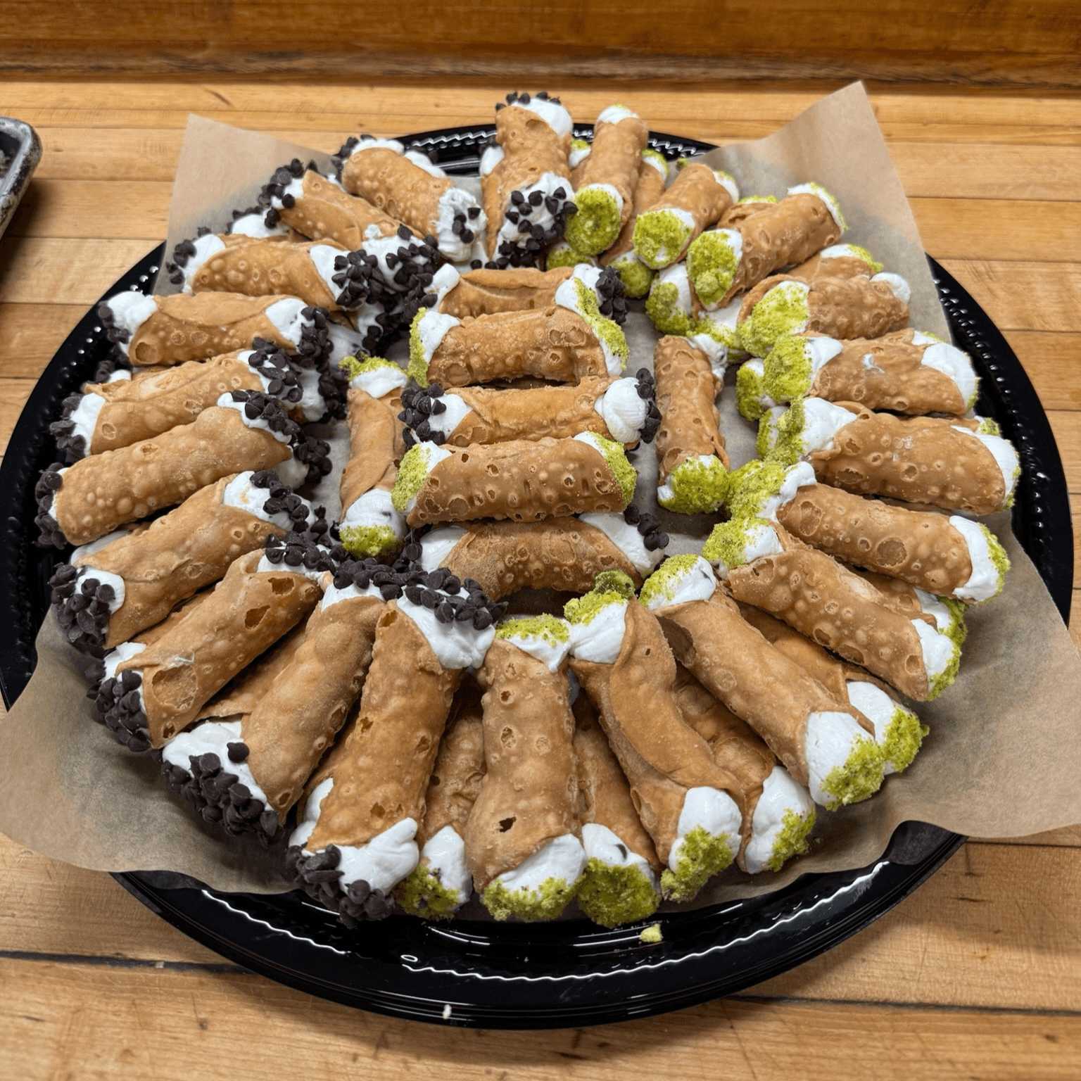 Cannolis.